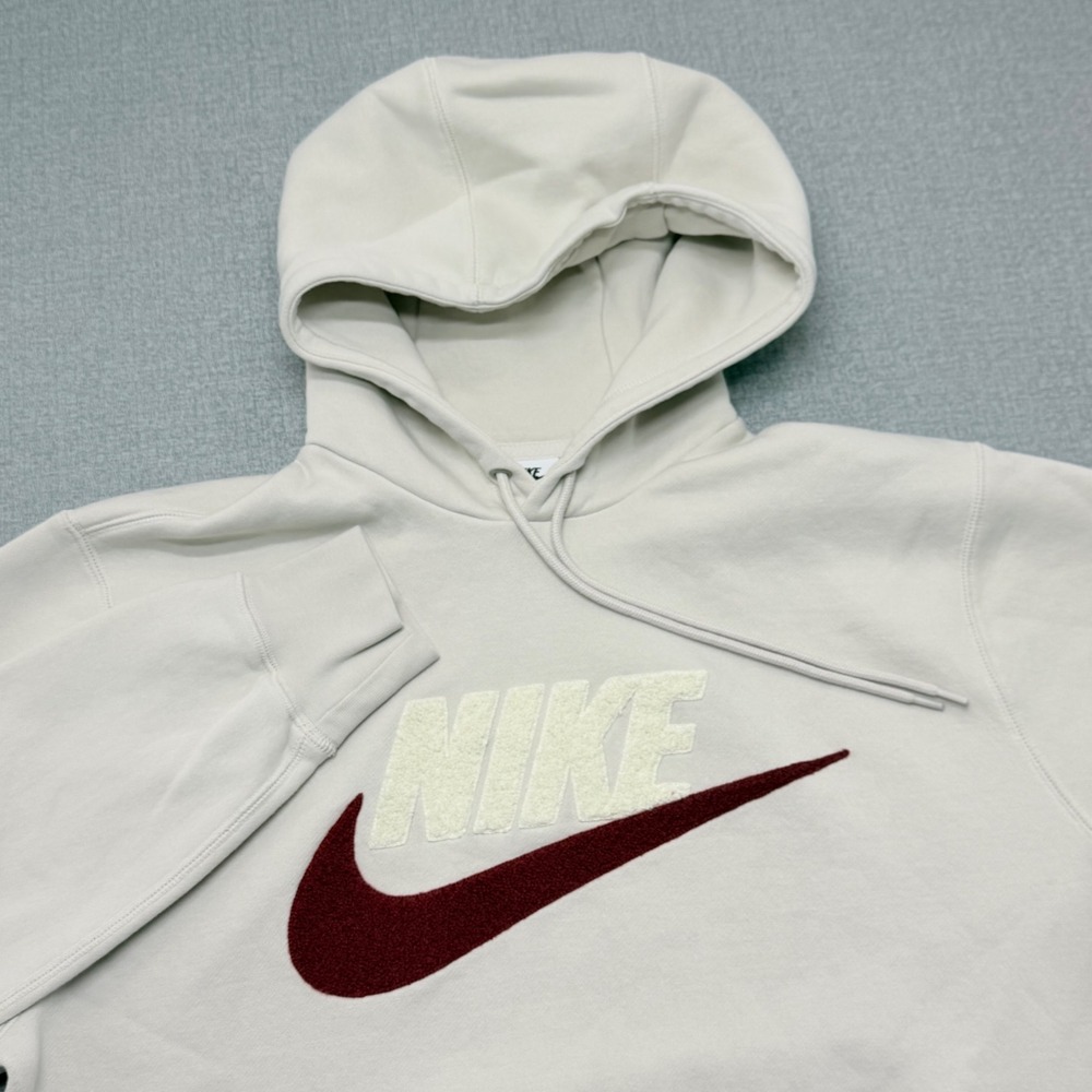 Nike Sportswear Club Fleece Hoodie Mens M Cream Burgundy Chenille Swoosh Logo